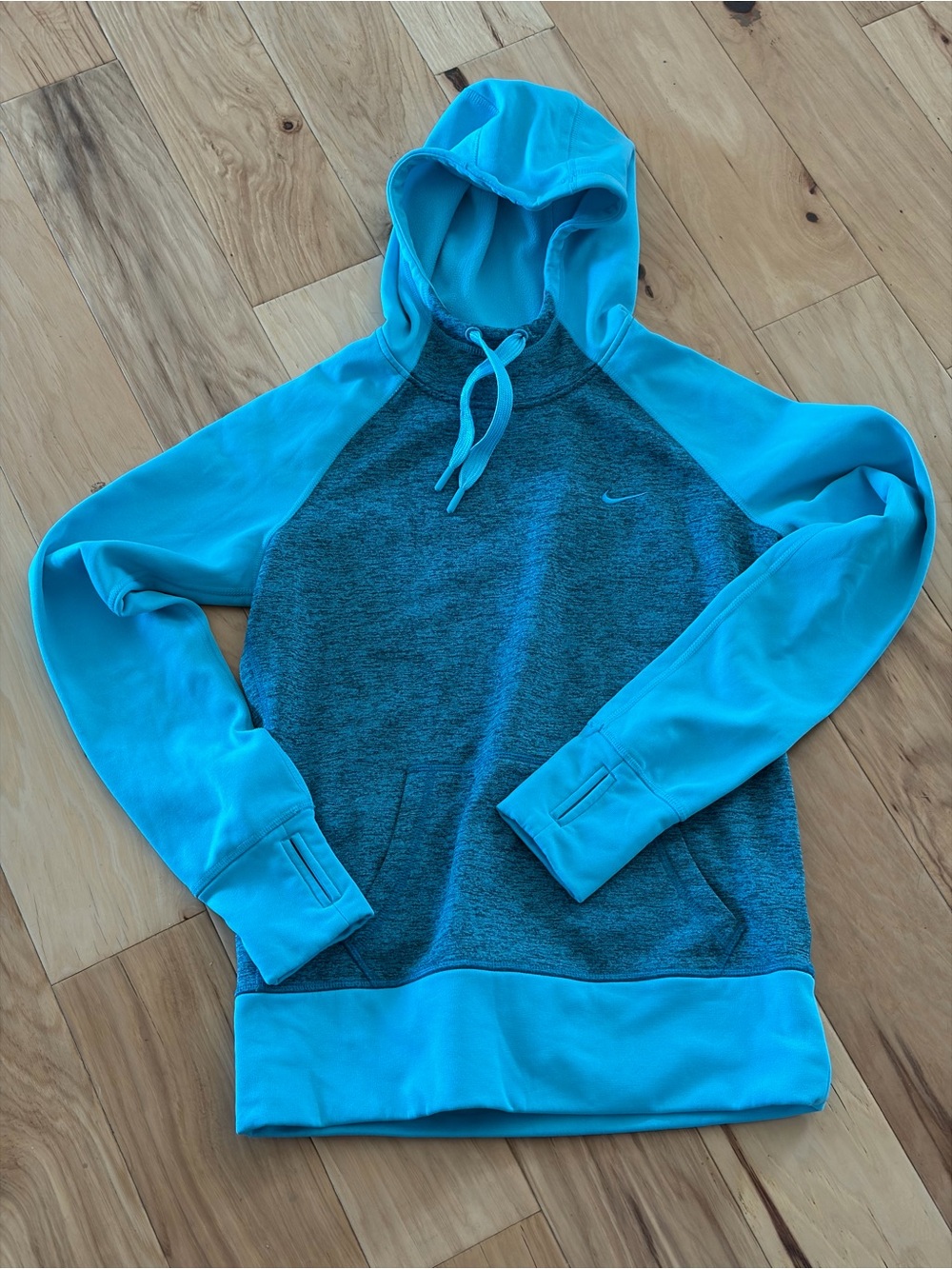 Nike Women's Blue Hooded Sweatshirt